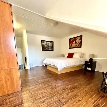 Les Appartements Du Vieil Edifice Metabetchouan-Lac-a-la-Croix Ngoại thất bức ảnh